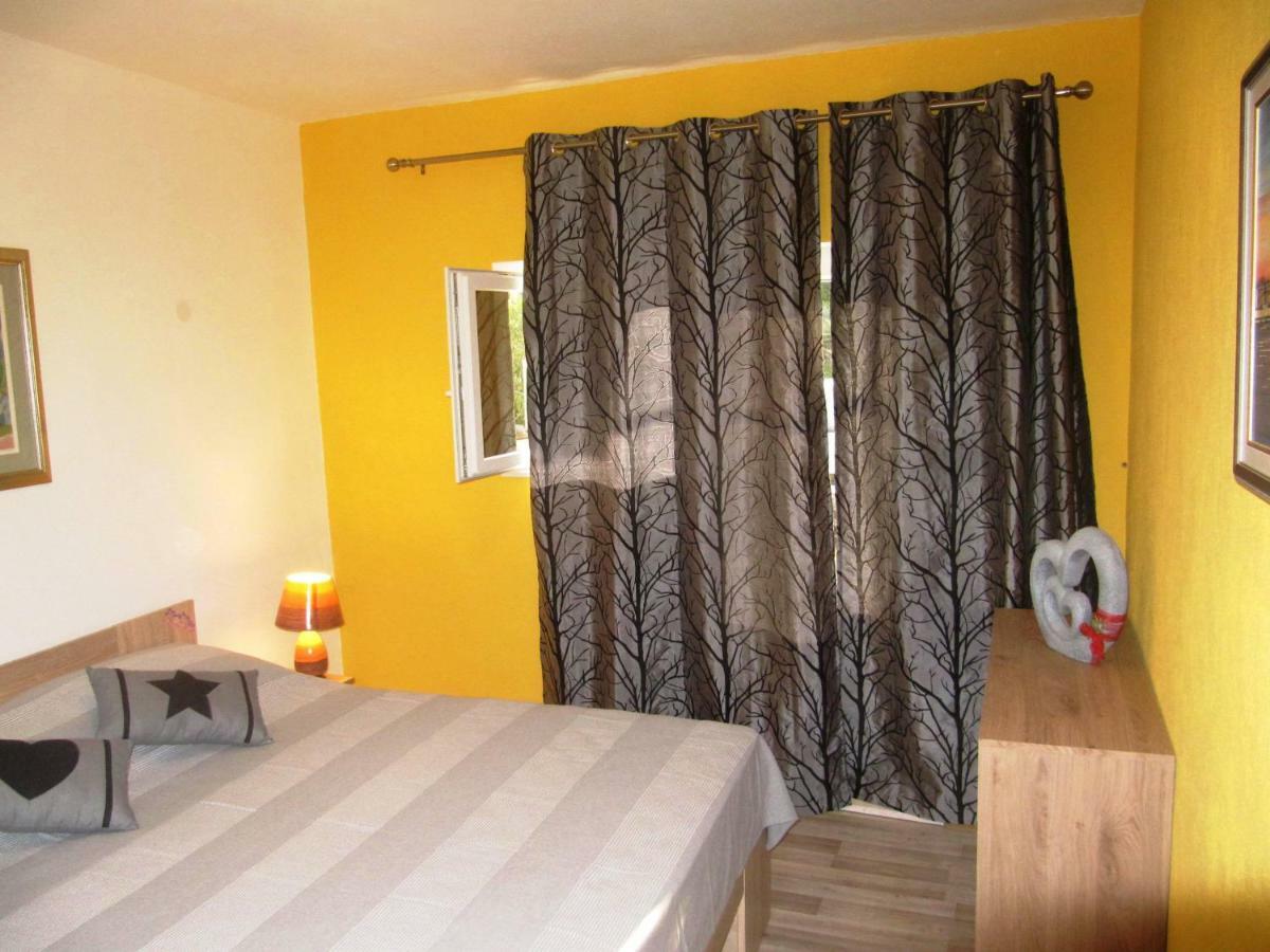 Apartmans And Rooms Dunjini Dvori コルチュラ エクステリア 写真